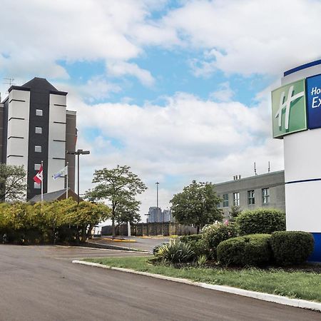 Holiday Inn Express Toronto-North York By Ihg Esterno foto