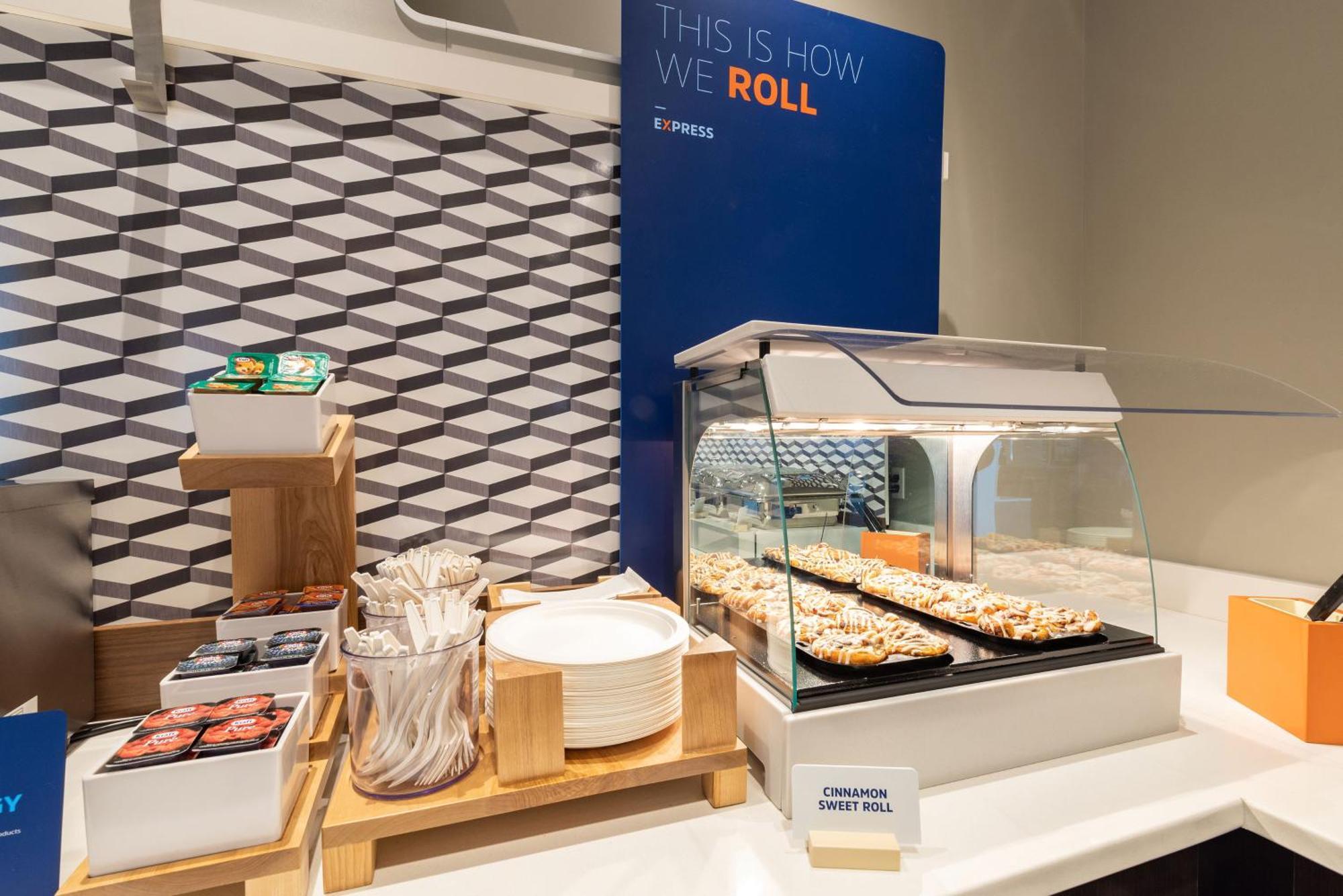 Holiday Inn Express Toronto-North York By Ihg Esterno foto