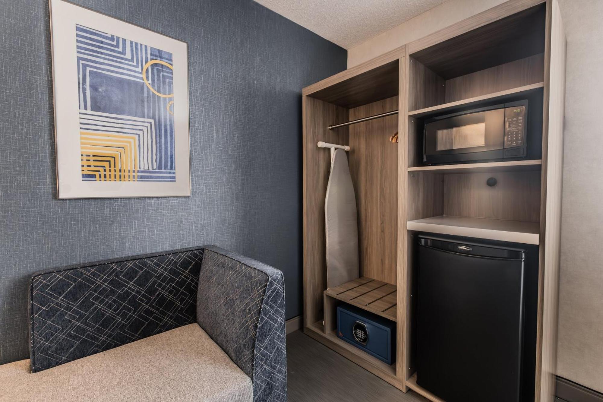 Holiday Inn Express Toronto-North York By Ihg Esterno foto