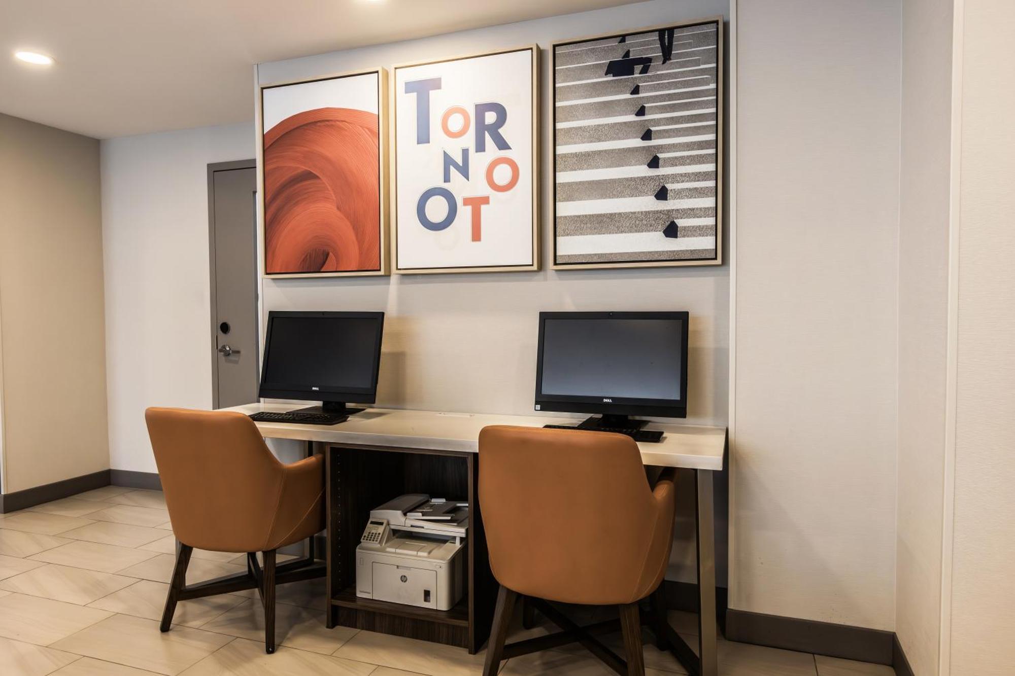 Holiday Inn Express Toronto-North York By Ihg Esterno foto