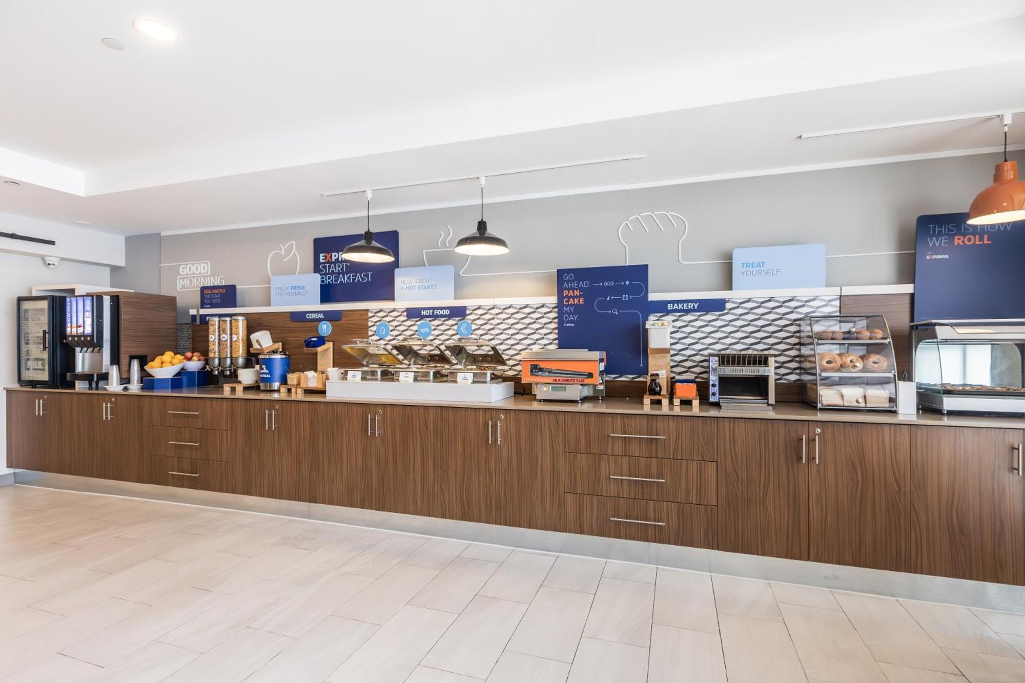 Holiday Inn Express Toronto-North York By Ihg Esterno foto